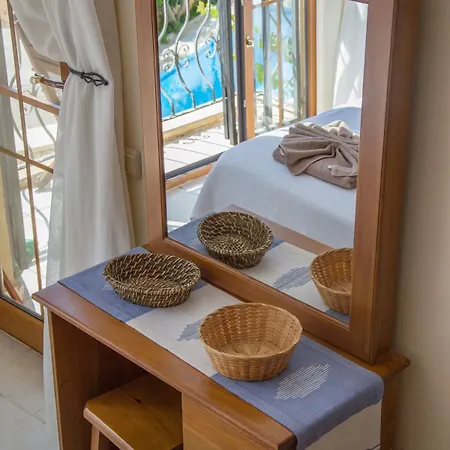 Yakamoz Kalkan